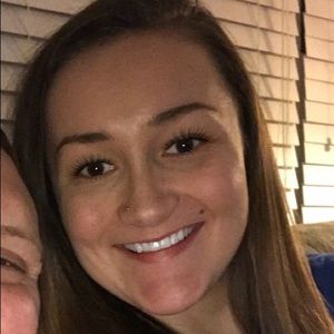 Meet your Posher, Mackenzie